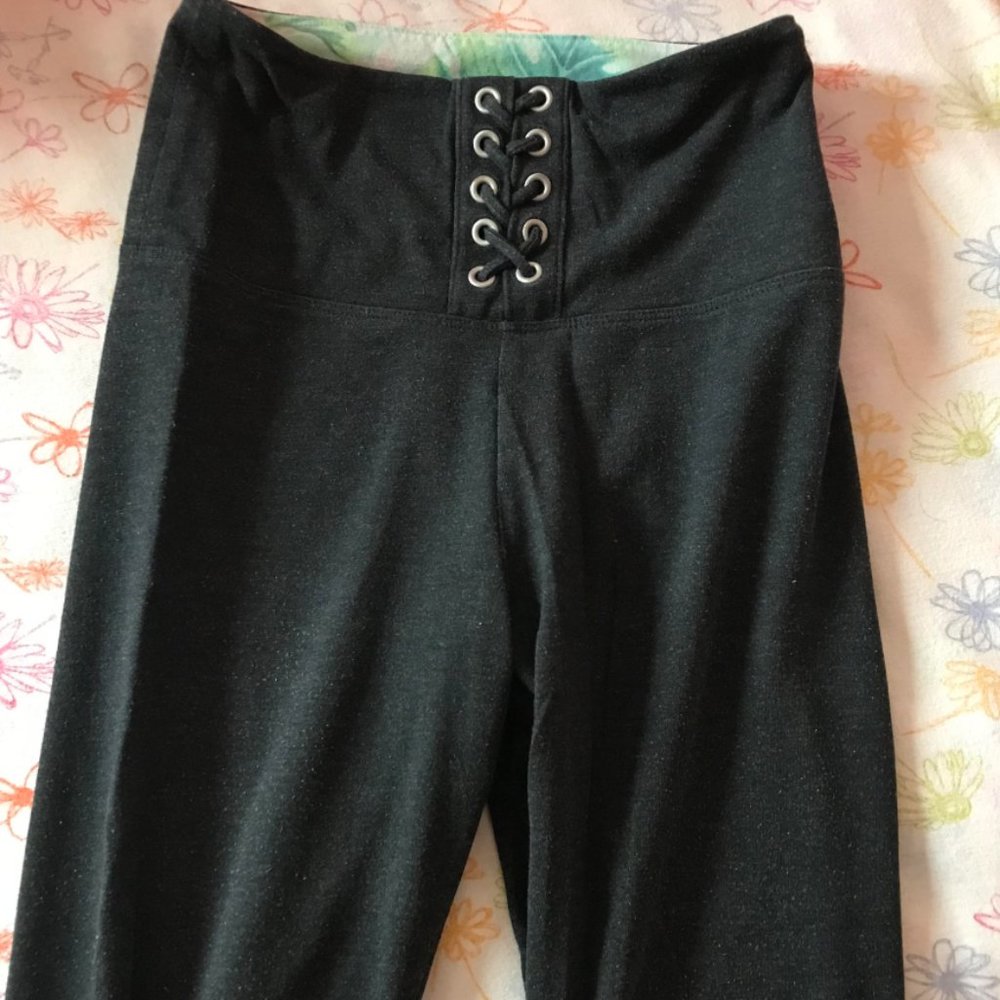 Black Lace-up Leggings